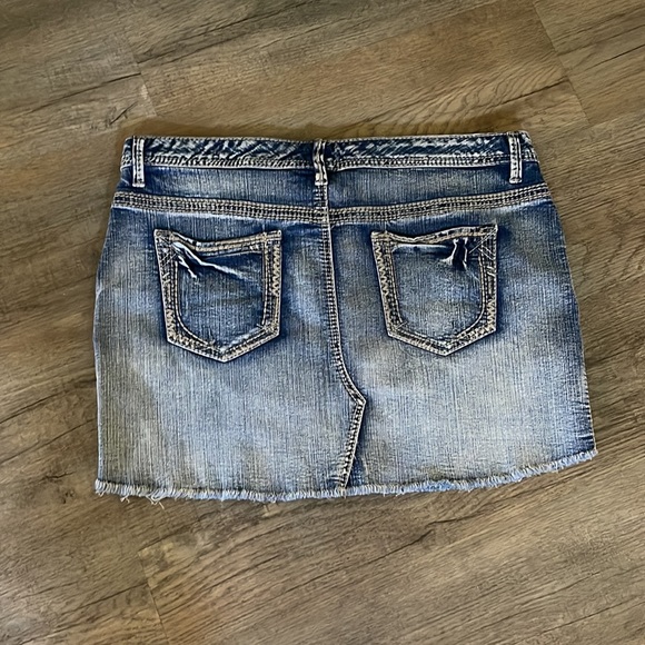 Maurice’s Jean Mini-skirt, never worn. - Picture 3 of 3